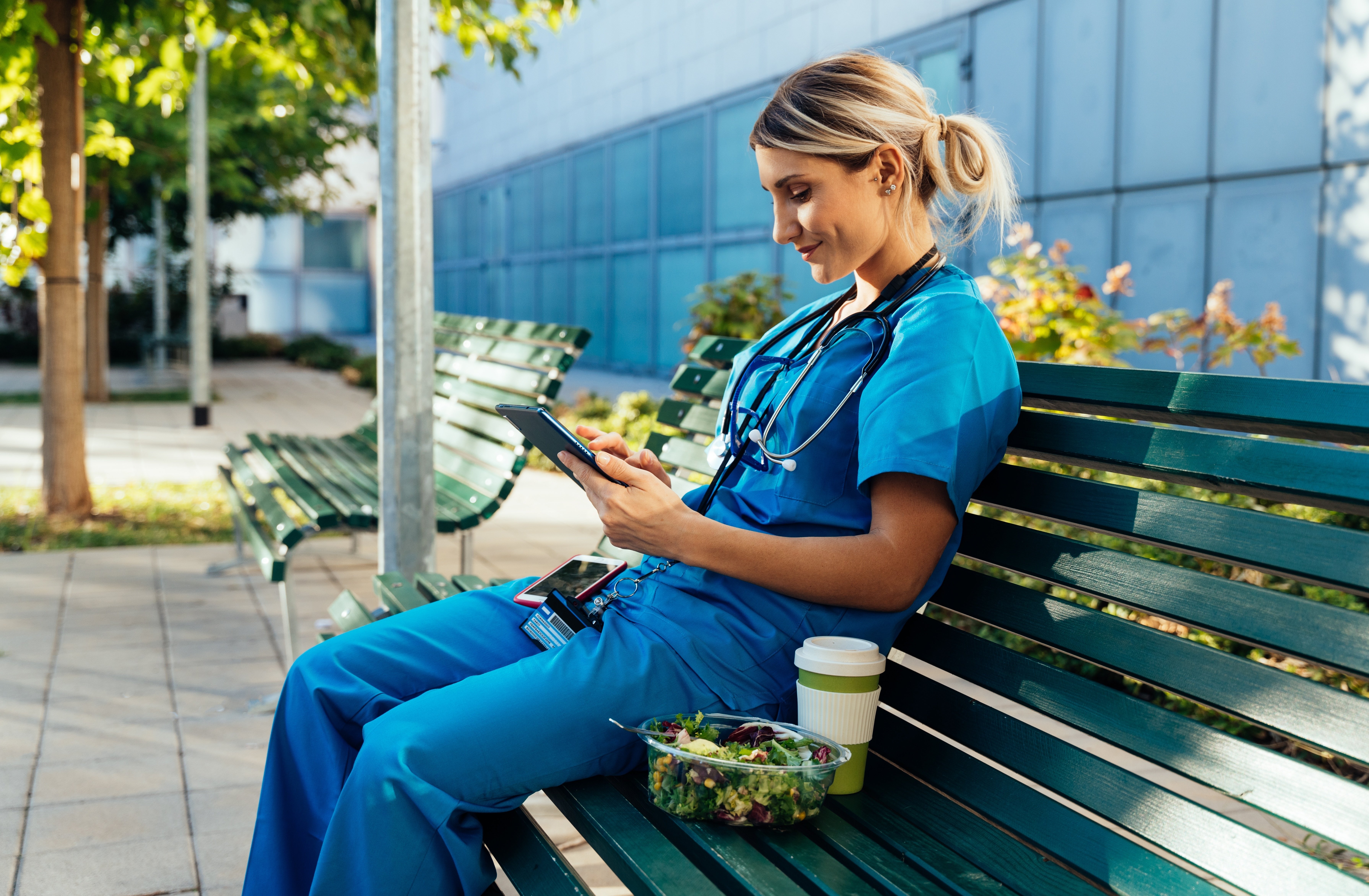 How Strong Company Branding Translates to Higher Nurse Retention Rates
